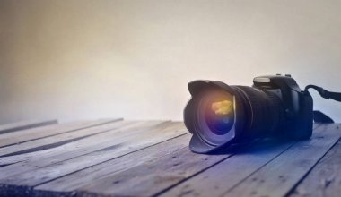 Yeni profesyonel fotoğraf makinesi