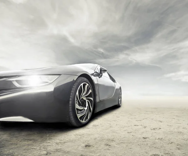 Luxusní auto na poušti — Stock fotografie