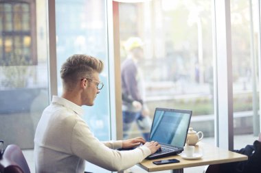 genç işadamı çalışma