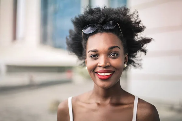 Porträtt Afrikansk Flicka — Stockfoto