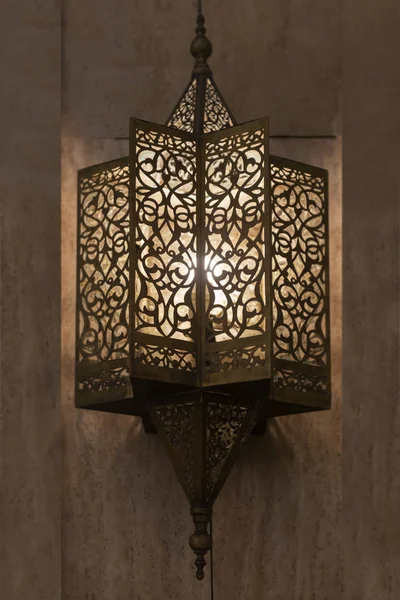 Edebiyat, Fas, Arap lambası, karışık dekorlu.. — Stok fotoğraf