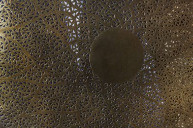 Fas, Arap lambası. Karmaşık dekorlu.. 