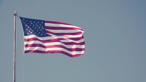 Retro Gefilterde Slowmotion Sterren Strepen Usa Vlag Met Kopie Ruimte — Stockvideo