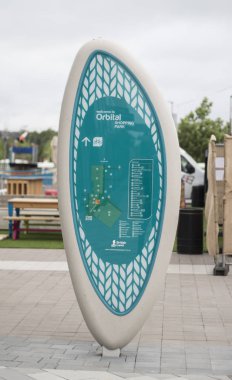 Park işaret Swindon içinde alışveriş orbital