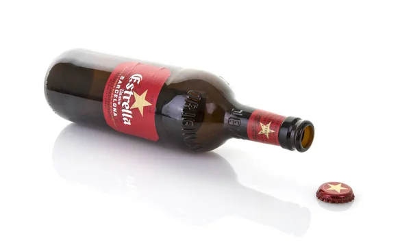 Estrella Damm bier — Stockfoto