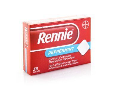 Paket beyaz zemin üzerine nane Rennie hazımsızlık ve mide ekşimesi Tablet