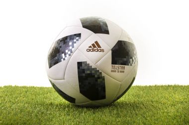  Adidas brazuca futbol Dünya Kupası 2014