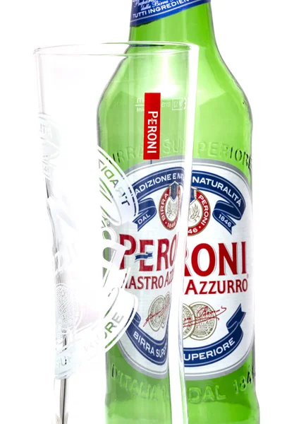 Bouteille de bière Peroni — Photo