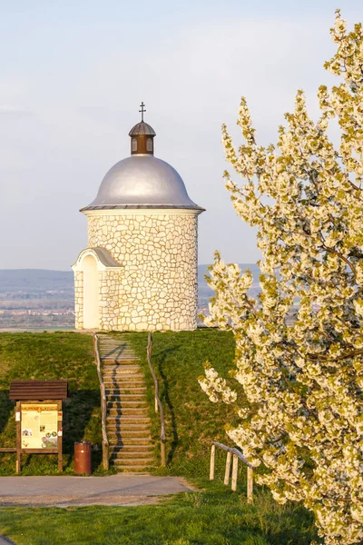 Capilla cerca de Velke Bilovice — Foto de Stock