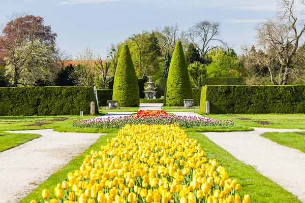 Jardim Lednice Palace República Checa — Fotografia de Stock