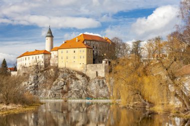 Çek Cumhuriyeti 'nin orta kesimindeki Ledec nad Sazavou kalesi