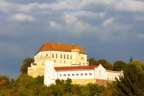 Kasteel Letovice, Zuid-Moravavia, Tsjechië — Stockfoto