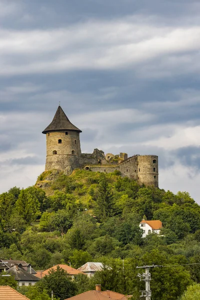 Schloss Somoska an der slowakischen ungarischen Grenze — Stockfoto