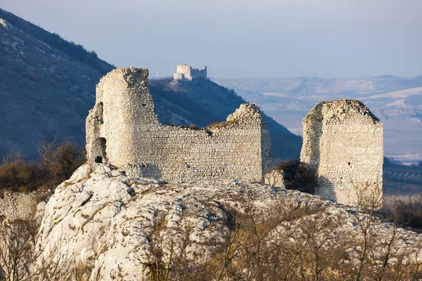 Sirotci hradek ruins and Devicky ruins on Palava region, South M — Stock Photo, Image