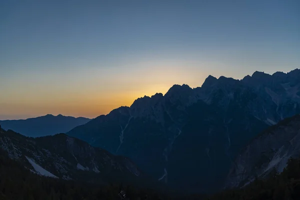 Sunrise Near Kranjska Gora, Triglav nationalpark, Slovenien — Stockfoto