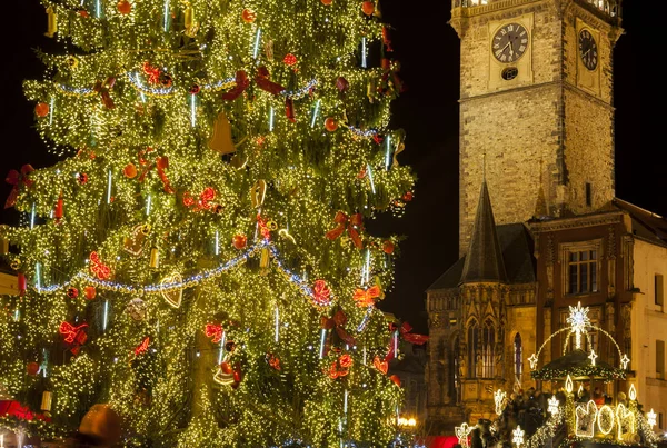 Prag Eski Kent Meydanı - Noel pazarı, Çek Cumhuriyeti — Stok fotoğraf