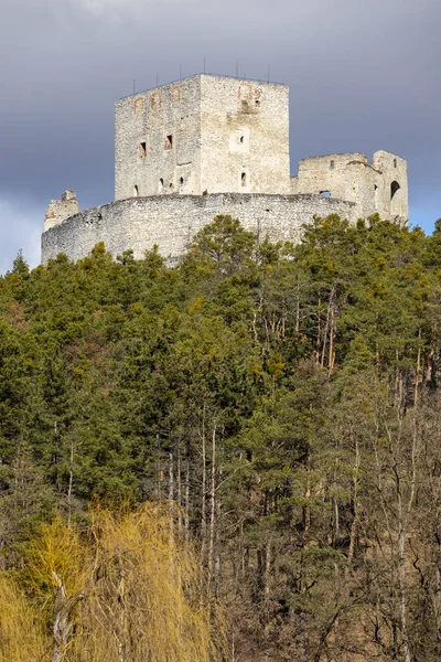 Ruiny zamku Rabi, Czechy — Zdjęcie stockowe