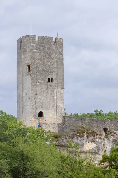 Castillo Gavaudun en Lot-et-Garonne, Aquitania, Francia — Foto de Stock