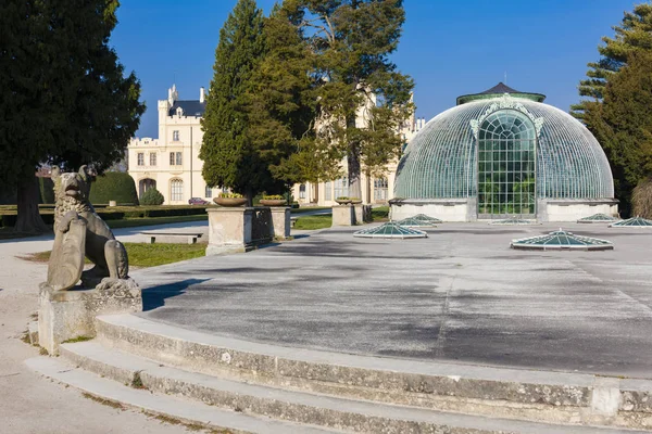 Zamek Lednice na Morawach Południowych, Unesco site, Czechy — Zdjęcie stockowe