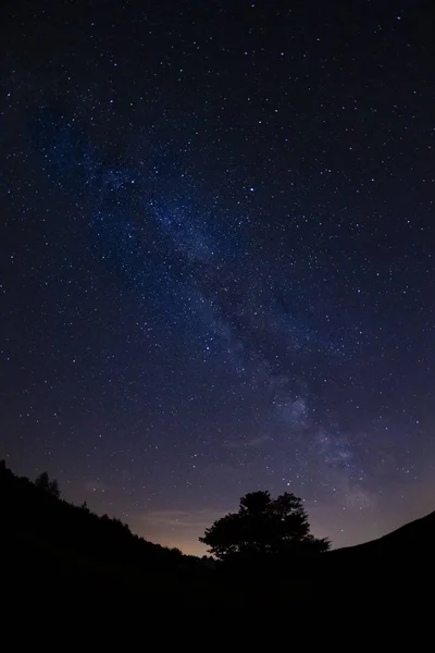 Samanyolu ile gece gökyüzü, Slovakya — Stok fotoğraf