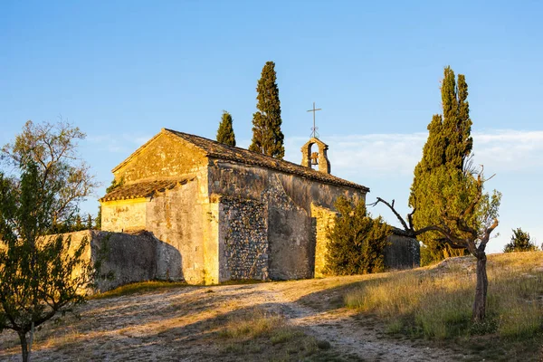 Chapel St. Sixte vicino Eygalieres, Provenza, Francia — Foto Stock