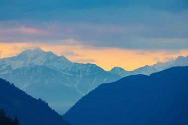 Yüksek Tauern 'de Sunrice, Doğu Tyrol, Avusturya