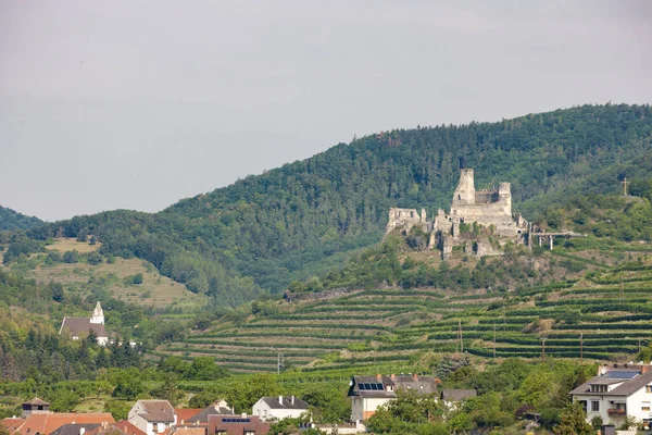 Kasteel Senftenberg bij Krems, regio Wachau, Oostenrijk — Stockfoto