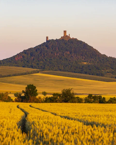 Hazmburk in the Ceske Stredohori, República Checa — Fotografia de Stock