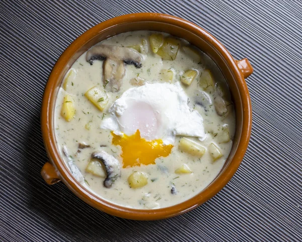 Dill Soup Poached Egg — Stock Photo, Image