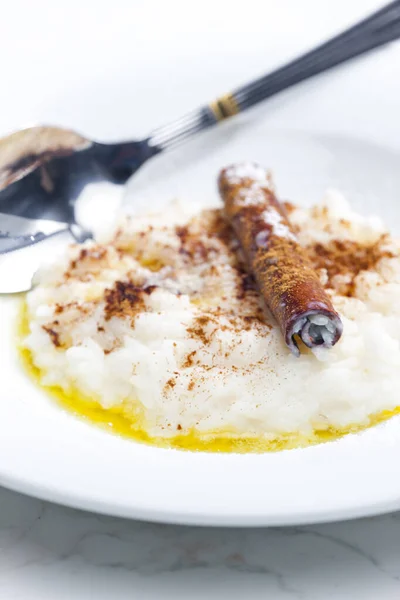 Mingau Arroz Com Canela Manteiga — Fotografia de Stock