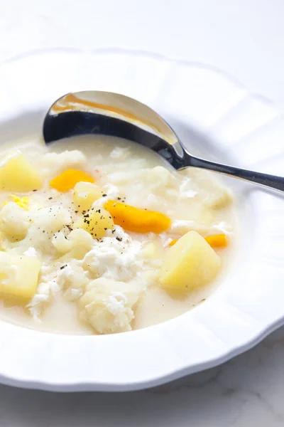 Cauliflower Soup Carrot Potato Egg — Stock Photo, Image