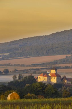 Klatovy yakınlarındaki Svihov su kalesi, Güney Bohemya, Çek Cumhuriyeti