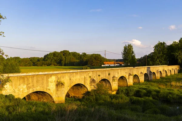 Trebon Yakınlarındaki Vitek Göleti Üzerindeki Eski Taş Köprü Güney Bohemya — Stok fotoğraf