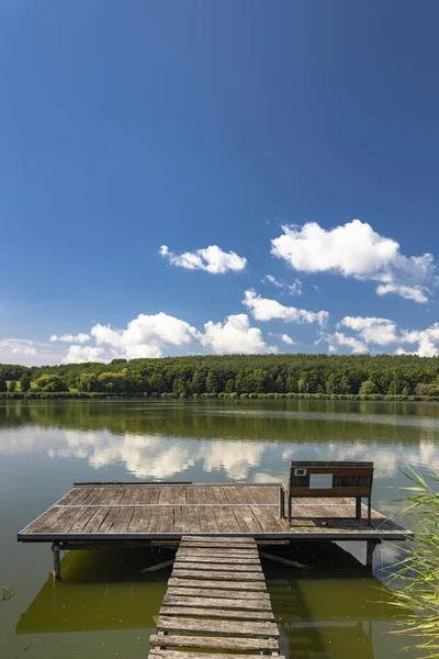 Macar Jenoi Göletindeki Iskele — Stok fotoğraf
