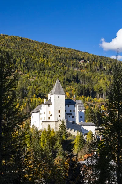 Zamek Mauterndorf Okręg Tamsweg Prowincja Salzburg Austria — Zdjęcie stockowe