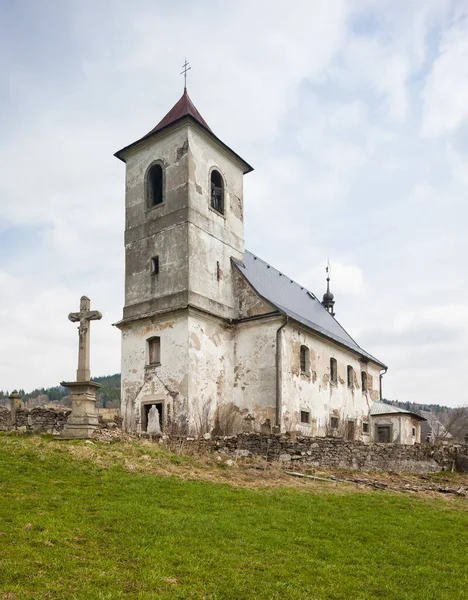 聖ヤン ネポムッキー教会 バルトロソヴィツェ オルリッヒ ホラハ チェコ共和国 — ストック写真