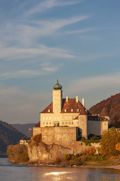 Malý Hrad Schonbuhel Nad Dunajem Romantickém Slunci Rakousko — Stock fotografie