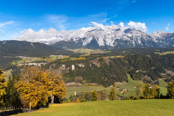 Vista Otoño Del Macizo Dachstein Austria —  Fotos de Stock