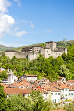 İtalya 'nın Toskana kentindeki eski Pontremoli kasabası.