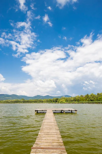 Molo Sul Laghetto Jenoi Ungheria — Foto Stock