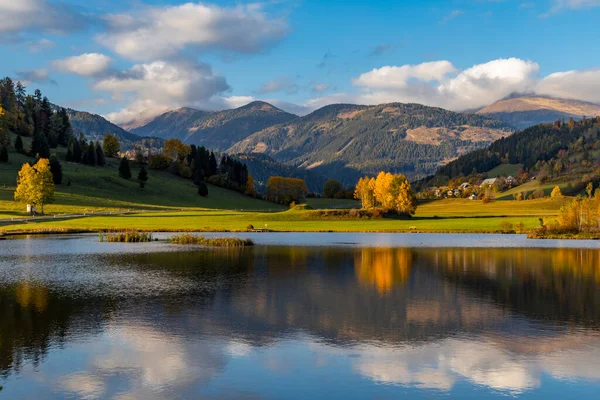 Autumn Pond Mountains Murau District — Stock Photo, Image