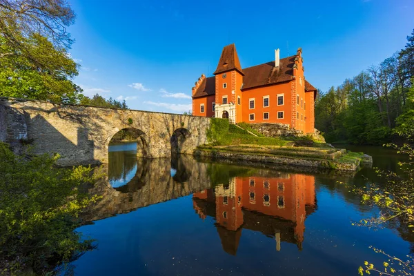 捷克共和国南波西米亚的Cervena Lhota城堡 — 图库照片