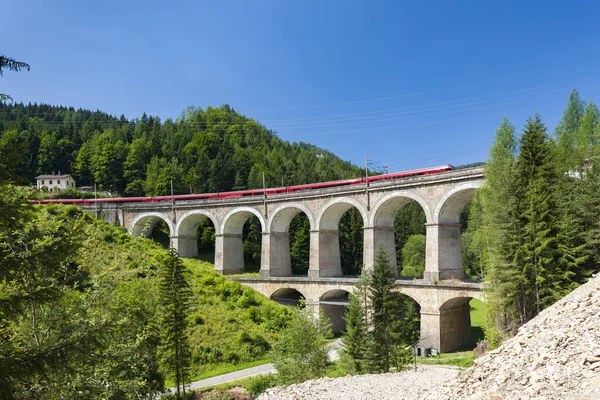 Железнодорожный Виадук Semmering Bahn Всемирное Наследие Юнеско Нижняя Австрия — стоковое фото