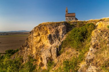 Nitra, Slovakya, Avrupa yakınlarındaki Drazovce Taş Kilisesi