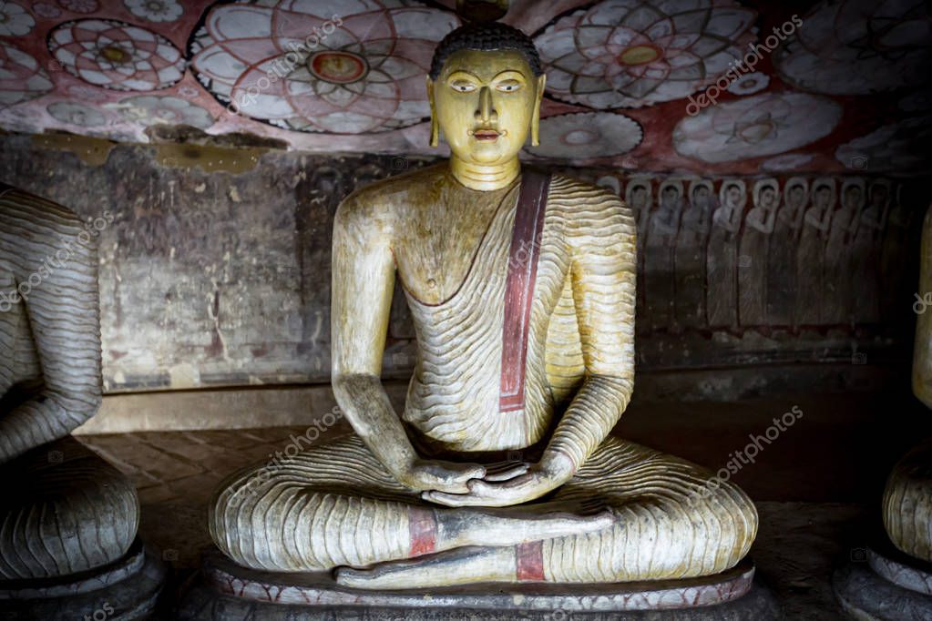 images of buddha and mahavira