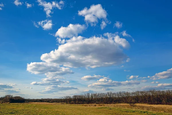Nice clouds in sky — Stock Photo, Image