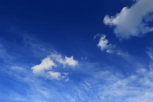 Nubes en el cielo —  Fotos de Stock