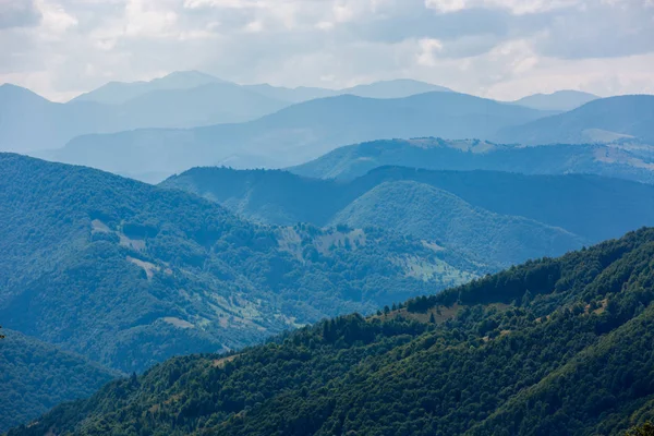 güzel Karpat Dağları