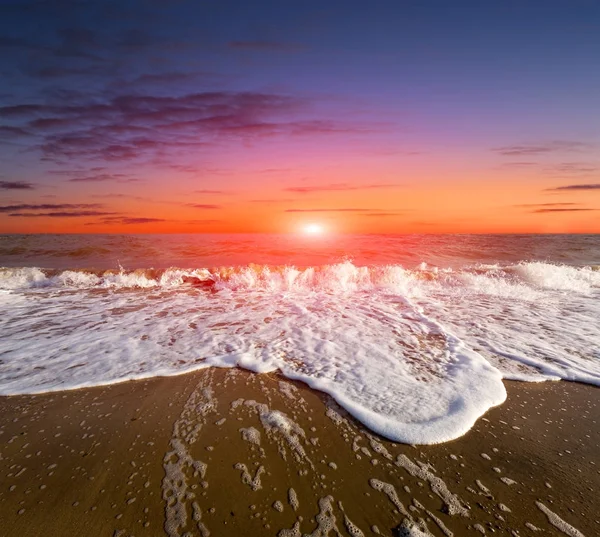 Sunset over sea — Stock Photo, Image