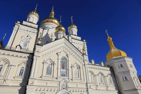 Heliga Dormition Pochayiv Lavra i Ukraina — Stockfoto